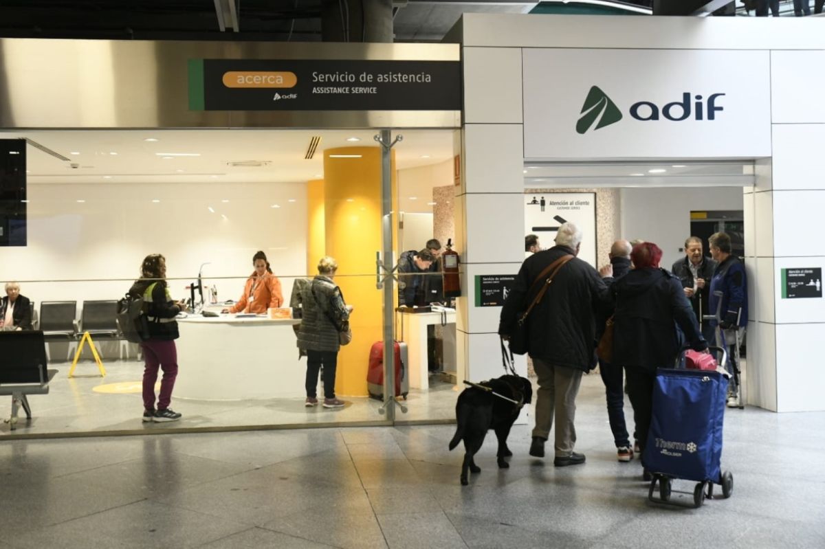 Factor de Entrada atendiendo viajeros en estación ADIF